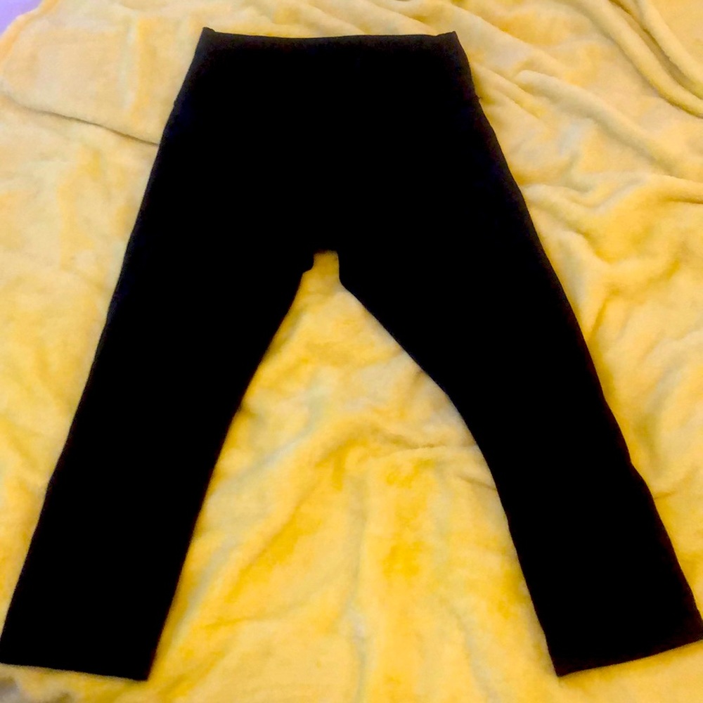 Lulu Lemon mid rise leggings